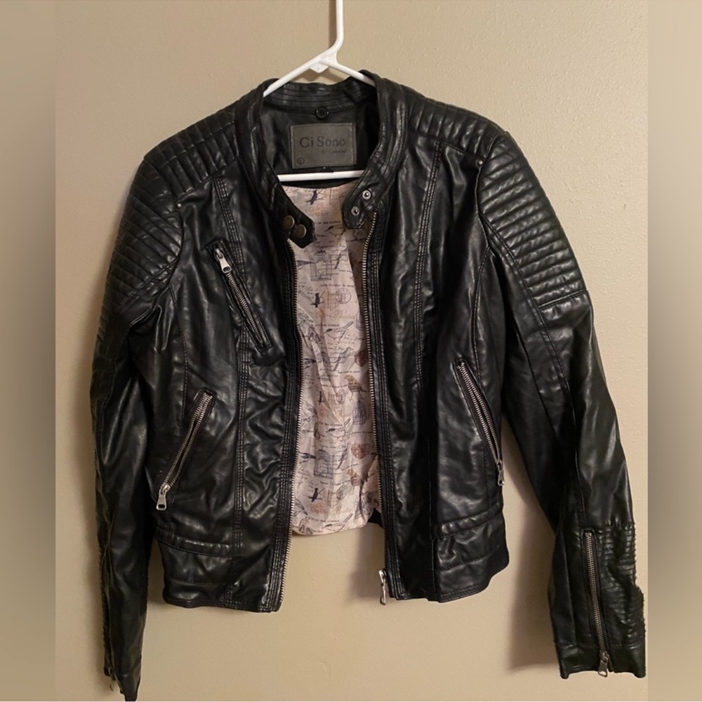 Ci Sono by Cavalini Black Faux Leather Moto Jacket – Size M